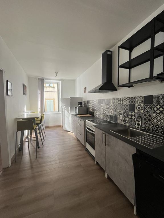 Appartement 3 pièces à Cazeres
