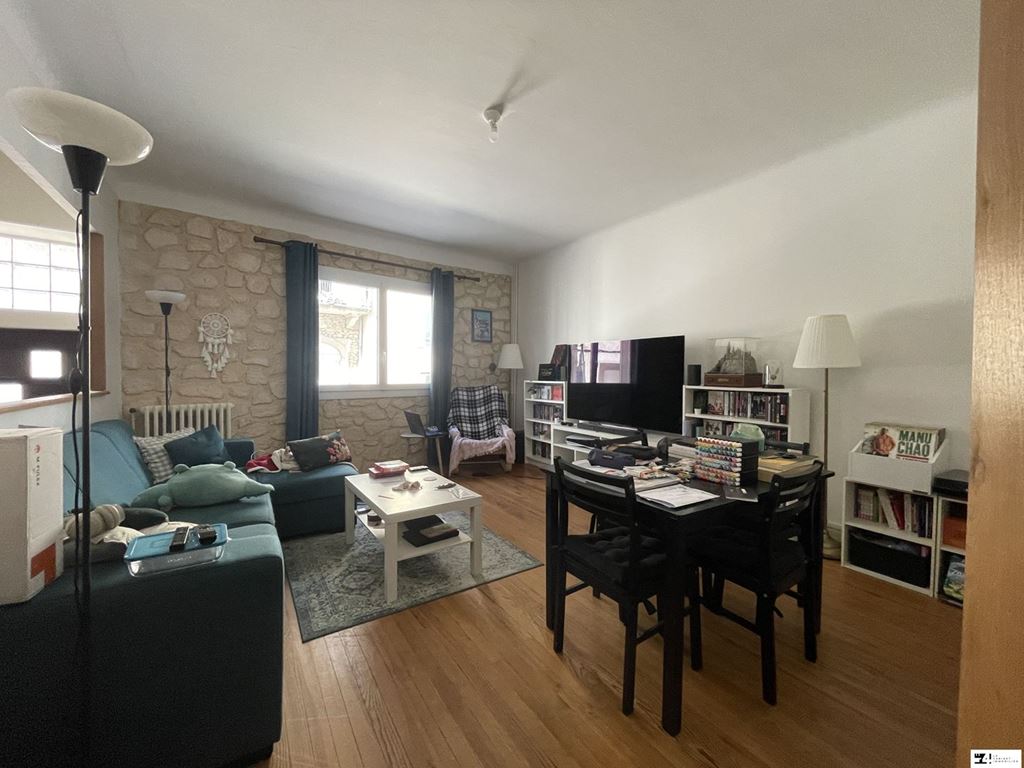 Maison 3 pièces à Cazeres
