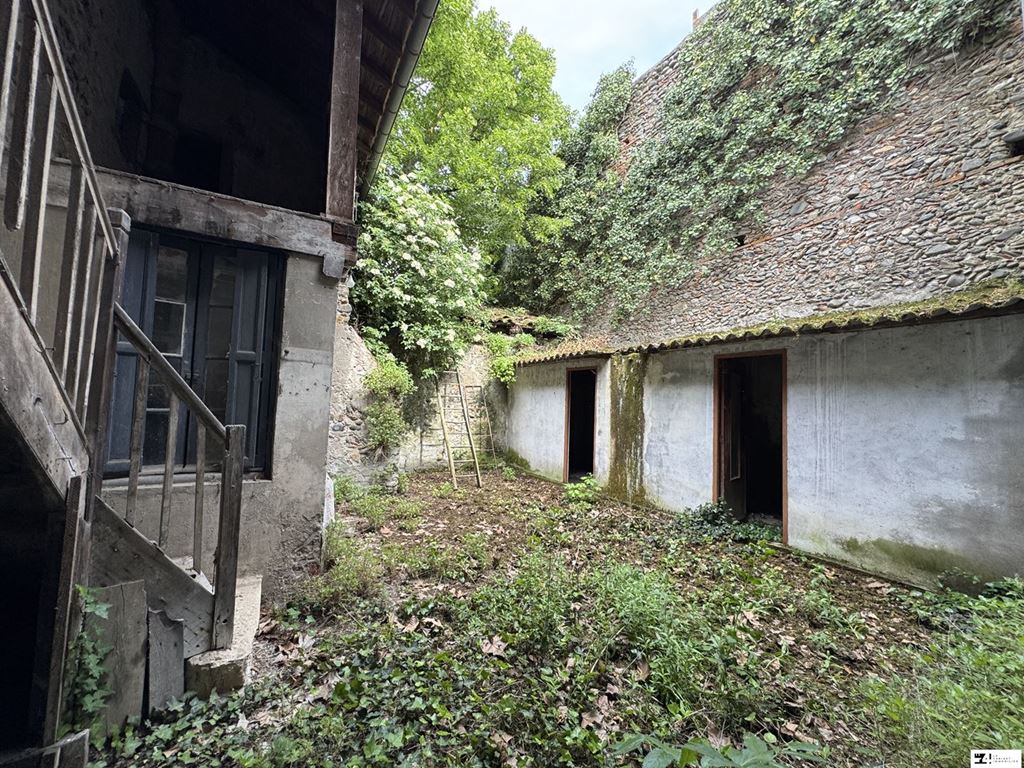 Maison de ville 8 pièces à Palaminy