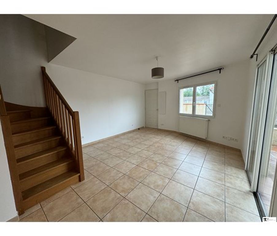 Maison 3 pièces à Cazeres